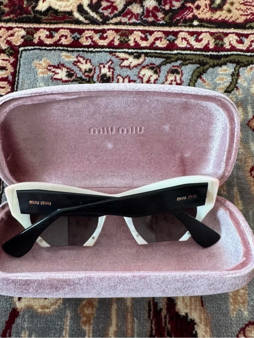 Miu Miu White Cat-Eye Sunglasses with Dark Lenses